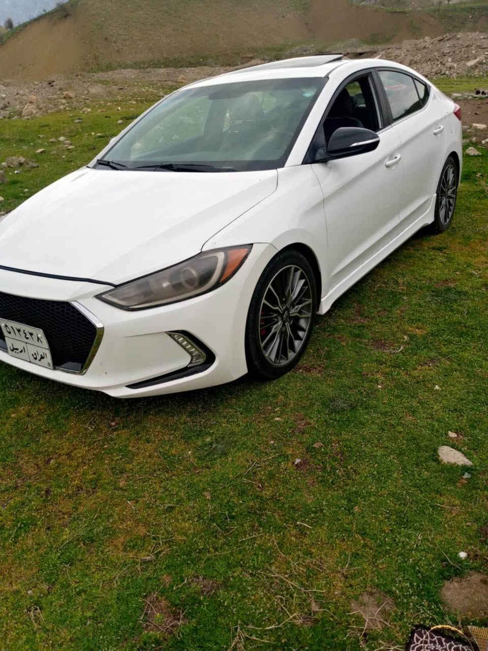 النترا ٢٠١٧ گێرعادی امریکی قپات مواسەفات 
سیلایت  کوشن جلد کوشن هیتەر abs   ویل کرۆم  لایت حەدەسە  نەشرە 
قپات قپات مواسەفات 
تەنها بۆنیتی بۆیاخە یەک دو ساردی بچوکی هەیە یەک جەمپی خەفیفی پئشی هەیە شایەنی باس کردن نیە 
سەنەوی تازە بەسەرچوە 
تەحویل وەکالە بە شەرت گێرو مەکینە و تەقەو رەقە هەموی بە شەرت ١٥٠ هەزار رۆیشتوە لەسەر دەقی شەریکەیە 
سحر ١٠٥ معامەلەیکی کەم 
ژم ***********
*********** شقلاوة, أربيل
