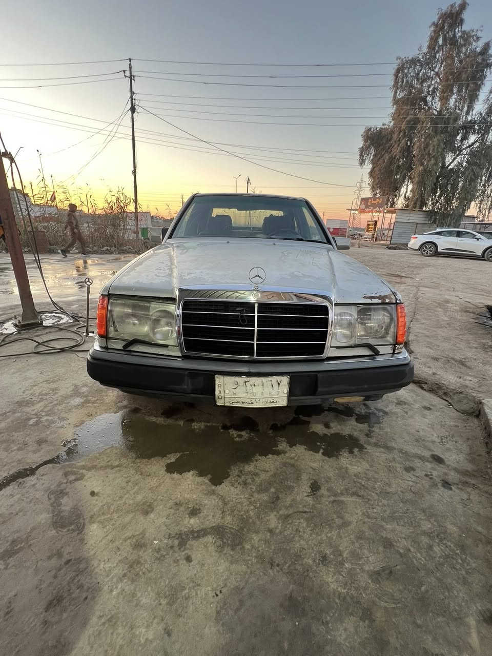 السلام عليكم دب 90 بغداد بأسمي سنويه ل 27 محرك بطه جديد بدون ضربه قواعد بلاد بس كشناته تعبانه فقط تبريد شغال السعر 45 بيه مجال مكان التاجي ***********
