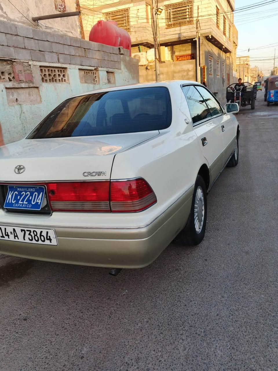 للبيع راس ثور فلات مكينه فيفيتي فيشه وبطل سيارة كفاله من كلشي رقم بصره سيارة تبريد حداديه كله جديد رقم تحويل مباشر السعر 100وبيها مجال 
العنوان بصره انه مكلف بل نشر 
***********

