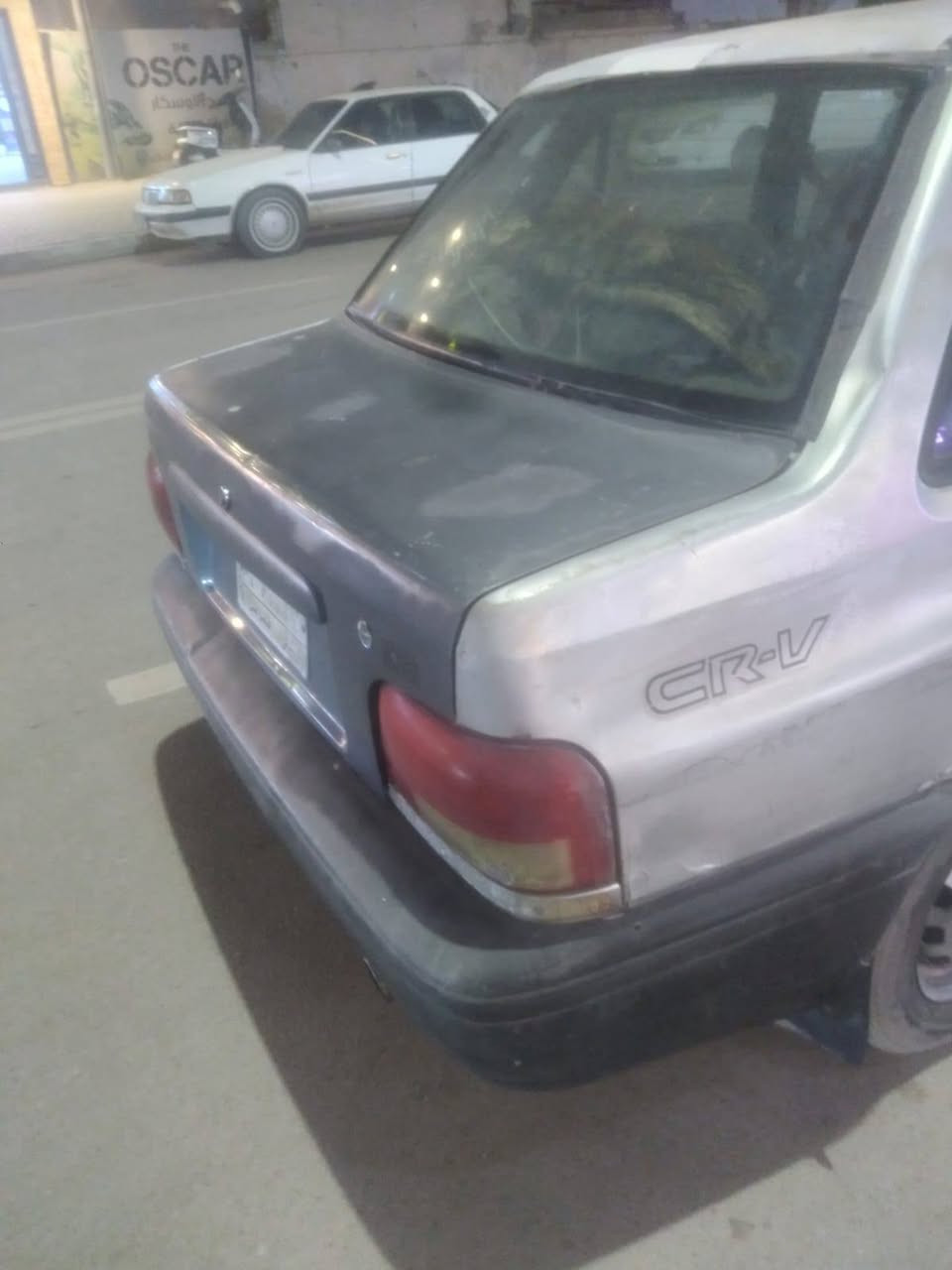 كيا برايت موديل ٩٢ رقم ألماني لون سلفر مكانه بغداد  سعره ٣٢ وبيه مجال ***********
