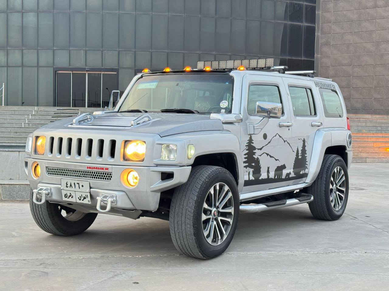 بسم الله 

كوردي/عربي 

هه مه ر بؤ فرؤشتن مؤديل ٢٠٠٧ كلين تايتله سبوغي
تيدانييه ساردي تيدا نيه له سه ر بيلاد ماوه زؤر زؤر باكه  تنها سقفو بؤنيد كه مي كالبونه وه ي هه يه
كوشن جلده ناو زه رده وارد
 خليجيه شاشه ئايباده وكاميرايه
 مكينه ٣٧٠٠ مرغوبه
كير و مكينه به شه رته نكراوته وه. وييل ٢١ انج كرؤمه 
ده بل اكسله كه رمي و ساردي به شه رته به ناوي خؤمانه
تحويل و خرامه وه و كيرو مكينه و دعامي بؤ دعامي 
به شه رته سعري 108 و مجالي تيدايه
شويني سياره كه ركووك
***********
***********

همر للبيع موديل ٢٠٠٧ كلين تايتل بدون صبغ و
 بدون بارد عالبلاد باقي كولش نظيف.. فقط بنيد و السقف شويه جارد... كشنات جلد دواخل اصفر السياره وارد خليجي شاشه ايباد و كاميرا. مكينه ٣٧٠٠ (المرغوب)
كير و محرك شرط ممفتوح وييل ٢١ انج كرووم 
دبل اكسل تبريد شرط ثلج 
السياره باسمنا. تحويل و غرامه و كير و محرك و دعاميه للدعاميه شرط سعرها 108 وبيها مجال
مكان السياره كركوك

***********
*********** شمشمل, السليمانية
