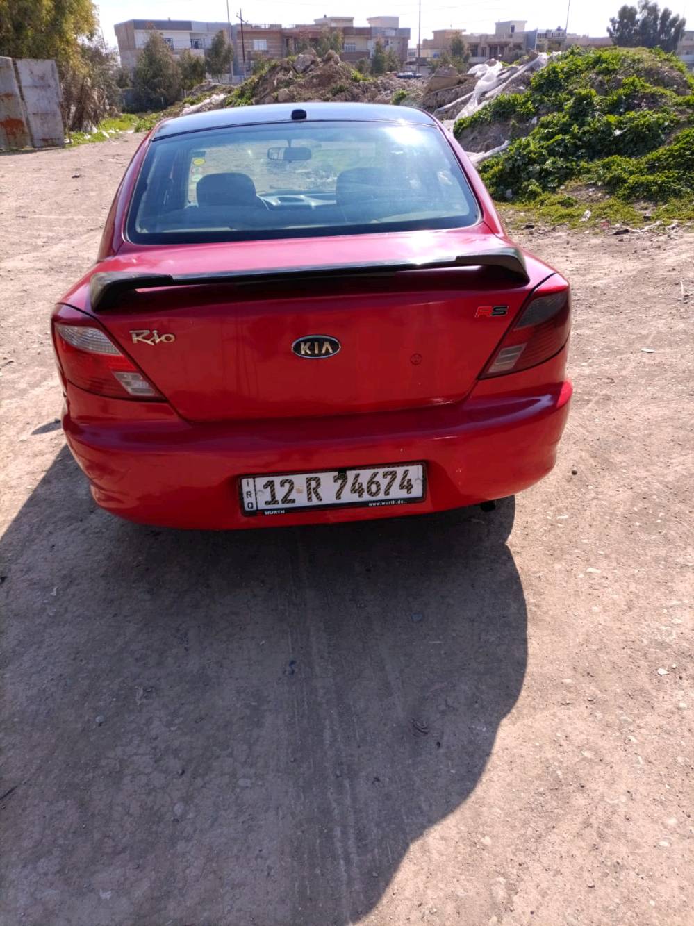 
ما هي سنة تصنيع السيارة؟: 
الفين 2 
هل توجد أي مشاكل في السيارة أو إصلاحات حديثة؟: 
لا
ما هو موقع البيع بالتحديد؟: 
موصل
هل السعر قابل للتفاوض؟: 
نعم