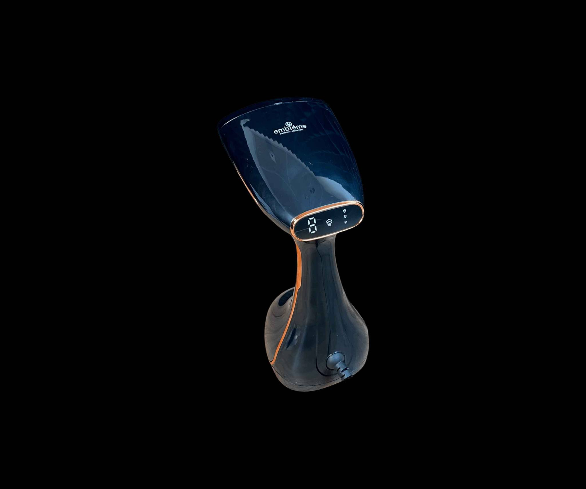 مكواة بخار يدوية امبليوم

الاستخدامات

كي الملابس بسرعة دون الحاجة إلى طاولة كوي.

إزالة التجاعيد من القمصان، الفساتين، الستائر، والبدلات.

تعقيم الأقمشة بالبخار وإزالة الروائح غير المرغوبة.

مناسبة للاستخدام في المنزل أو المكتب أو أثناء السفر.

يمكن استخدامها للكي العمودي للملابس المعلقة مباشرة.

المميزات

قوة كهربائية: من 1500 إلى 1780 واط لتسخين سريع وإنتاج بخار قوي.

سعة خزان الماء: 320 مل تسمح باستخدام أطول دون تعبئة متكررة.

تحكم رقمي بشاشة LED لعرض حالة التشغيل ومستوى البخار.

مستويات بخار متعددة يمكن التحكم بها حسب نوع القماش.

نظام حماية من الحرارة الزائدة (Overheat Protection) لسلامة أكبر أثناء الاستخدام.

تصميم مريح وخفيف يسهل حمله واستخدامه لفترات طويلة.

إمكانية الكي العمودي للملابس المعلقة والستائر بسهولة.

قاعدة بخار متعددة الفتحات لتوزيع البخار بشكل متساوٍ.

فرشاة قماش مرفقة تساعد على تنظيف الأقمشة وإزالة الوبر أثناء الكي.

تسخين سريع ليكون جاهزًا للاستخدام خلال ثوانٍ قليلة.

جهد التشغيل: ‎220-240V  ‎50-60Hz.

طول سلك الكهرباء: 160 سم لمرونة أكبر أثناء الاستخدام.

ضمان سنة من تاريخ الشراء

محتويات الصندوق

مكواة بخار يدوية امبليوم.

فرشاة قماش للكي والتنظيف.

كوب قياس لتعبئة الماء.

كتيب التعليمات.

الملاحظات

يُفضل استخدام ماء نقي أو مقطر للحفاظ على الجهاز وإطالة عمره.

يجب فصل الجهاز عن الكهرباء بعد الانتهاء من الاستخدام.

لا يُغمر الجهاز بالماء أثناء التنظيف.

يُترك الجهاز ليبرد قبل التخزين.

ابعاد الغلاف: الطول: 18 سم  العرض: 14 سم  الارتفاع: 29 سم.

توصيل بغداد ومحافظات بغداد, العراق


**إذا كنت صاحب هذا الإعلان وتريد حذفه لأي سبب، رجاءا أرسل رسالة إلى الدعم الفني**