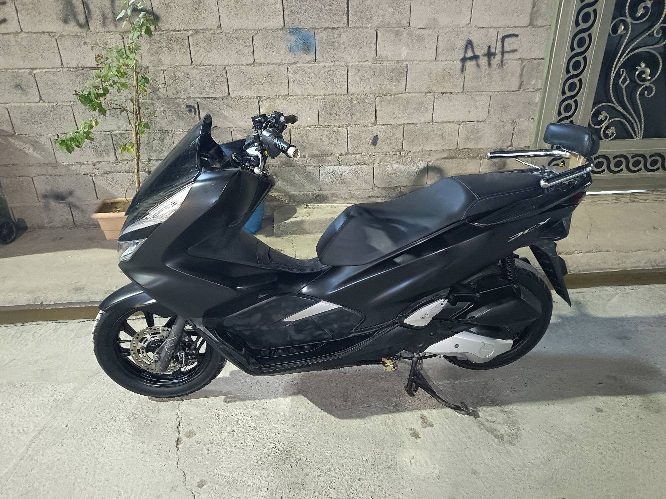 ديالى بعقوبه الأمين
دراجه pcx وارد كوري ماشيه ٢٣الف حقيقي
