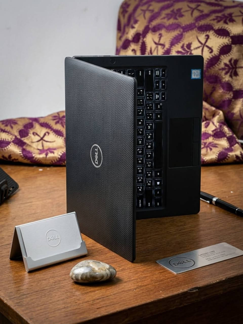 لابتوب للبيع Dell Latitude 7400
سريع جداً ومرتب، مناسب للدراسة والبحوث والتصميم وبرامج الأوفس والعمل المكتبي، وكذلك يشغل هواية برامج وألعاب خفيفة بسلاسة 🔥

مواصفاته:
الويندوز : 11 اخر اصدار
المعالج: Core i5 الجيل الثامن (8th Gen)
كرت الشاشة: Intel UHD Graphics
الرام: 16GB
التخزين: 256GB SSD
الشاشة: 14 إنچ Full HD
السعر: 260 ألف وبي مجال
ضمان 10 أيام استبدال في حال وجود أي خلل أو مشكلة

الملحقات :
حقيبة
الشاحن الأصلي
ماوس

يتوفر توصيل 🚚

للاستفسار:

واتساب: ***********
