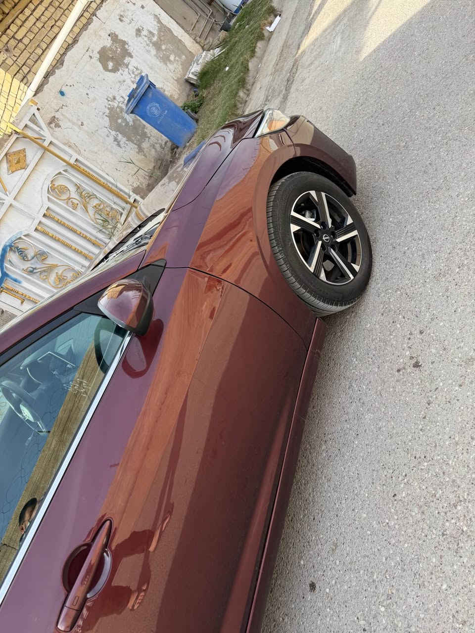 نيسان سنترا 2024 SV 
محرك 2000 
كير cvt
مواصفات 
بصمة 
حساسات امامية 
حساسات خلفية 
توقف ذاتي 
ركن السيارة 
سيارة خير من الله حدادية وكير ومحرك وعلسونار 
سيارة حادثها جاملغ ونص الباب والدوسة مصلح الباب وجاملغ مبدل سيارة علفحص اي شي غير هلشغلات الذاكرهن اني اخسر السونار وتعبك 
سعر السيارة 140 
078-650-33-470 بغداد, العراق


**إذا كنت صاحب هذا الإعلان وتريد حذفه لأي سبب، رجاءا أرسل رسالة إلى الدعم الفني**