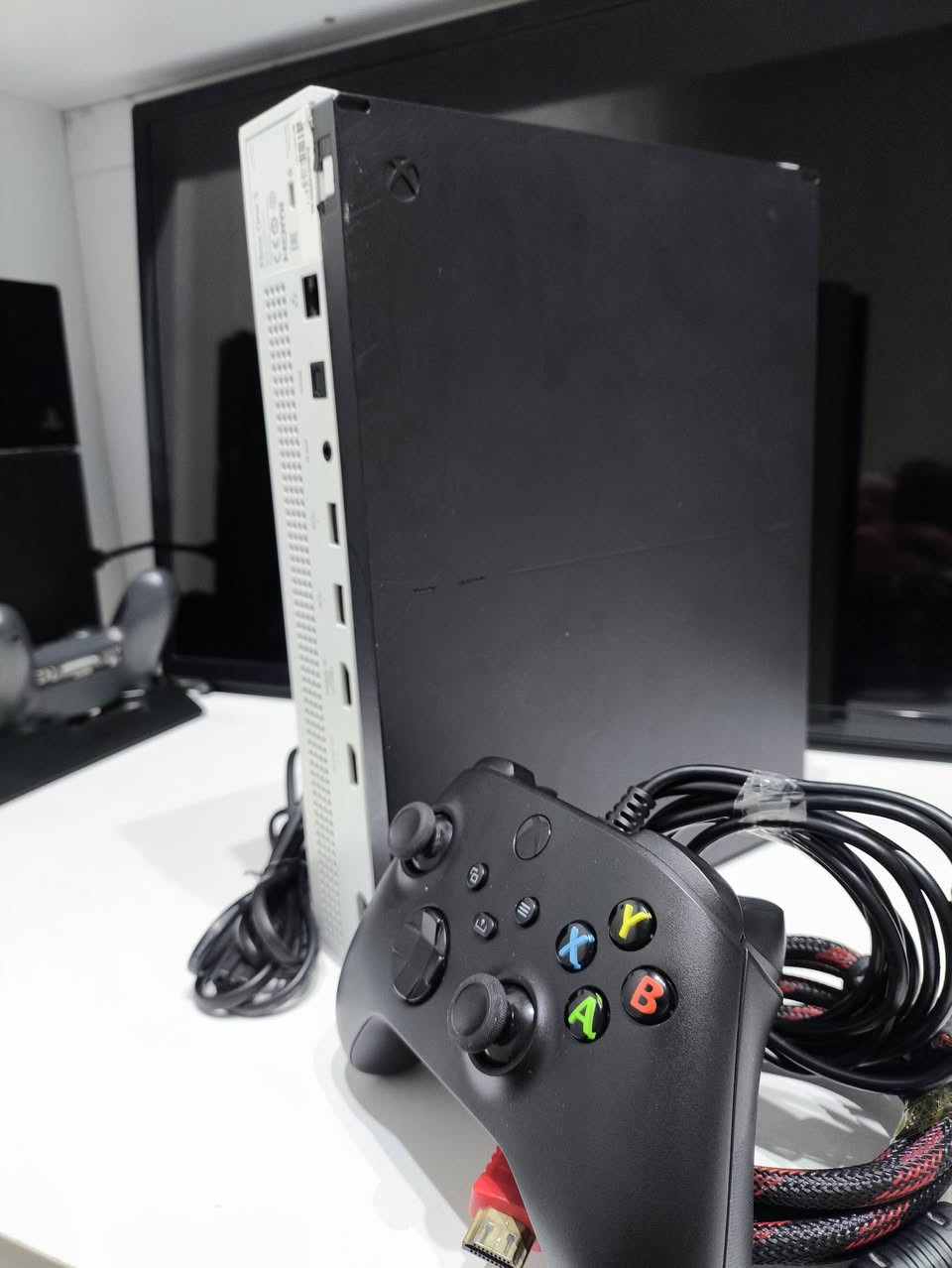 اكس بوكس ون اس للبيع موصل + محافضات العراق توصيل
المواصفات:
1.كامل الملحقات
2.يجي ويا يده واير مال سيريس اكس
3.السعة 500GB
4.يجي ويا حسابين وبيهم العاب مملوكه مثل FC25
5.سعر الجهاز كلشش مناسب ارخص من ال 360
6.اداء الجهاز ولا غلطه ما بي اي عيب
7.الجهاز مفتوح
8.بي اضرار خفيفه بالغلاف الخارجي 
السعر بالخاص او على الواتساب ***********
