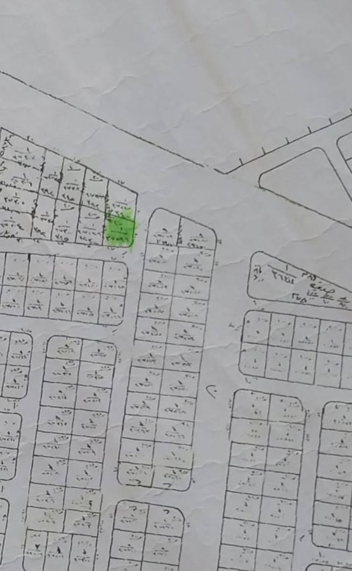....  من رخصة مسوؤلي الكروب يوجد قطعة ارض ركن للبيع طابو  صرف بأسمي  بمقاطعه(٣) النهروان غير مفروزه رقم القطعه(٣٧٢٩٦) مساحته ( 320 )م ... (٢٠ )م  × ( ١٦ )م ... سعره (  25  ) مليون قفل... للإستفسار الاتصال على الرقم واتساب   ***********
