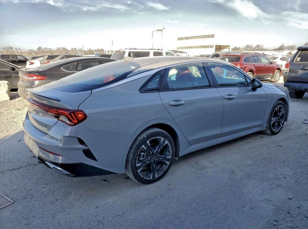 🤍بسم الله على بركة الله 🤍
مزاد السيارة :🚗 KIA K5 GT LINE 2024 
الضرر : كما موضح بالصور المرفقة
تاريخ المزاد :: الاثنين  2026/3/30

سعر السيارة :: يحدد في  المزاد 🔒
للمزايدة ولشراء السيارة :: الحضور الى المكتب 💁🏻
مدة الوصول من 50 الى 90 يوم  🚢
عمولة المكتب 200 دولار فقط 
يتم تخليص السيارة عن طريق  المكتب 📑 

الفرع ألاول ألانبار الفلوجة مجاور مطعم حجي حسين 
وليد:***********
يوسف:***********

العنوان الفرع الثاني 
✅رمادي ✅
✅شارع عشرين✅
✅مقابل مطعم كباب الساطور✅
للأستفسار الاتصال على الرقم التالي او مراسلة الصفحة📱
غيث ***********

أوقات الدوام من الاحد إلى الجمعة ⏳
من 4:00 عصرآ  الى 10:30 مساءآ 🕓 

‏#IAAI #iaai 
‏#COPART #copart
#العراق #الفلوجة#الرمادي 
#سيارات
#مزاد_السيارات_الوارد_الامريكي
#مزادات_السيارات #الوارد_الأمر
