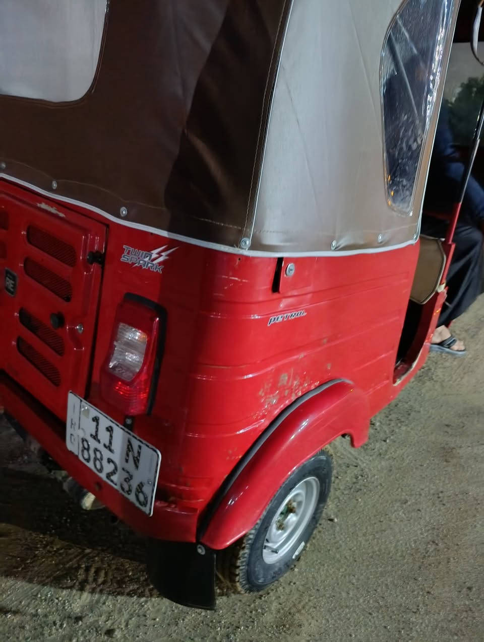 تكتك للبيع جاهزه كبل لشارع مكينه كير اكسل مكفول مديل١٨شهر١١رقم بغداد مكاني بغداد بوب الشام السعر ٤٨٠٠               ***********
