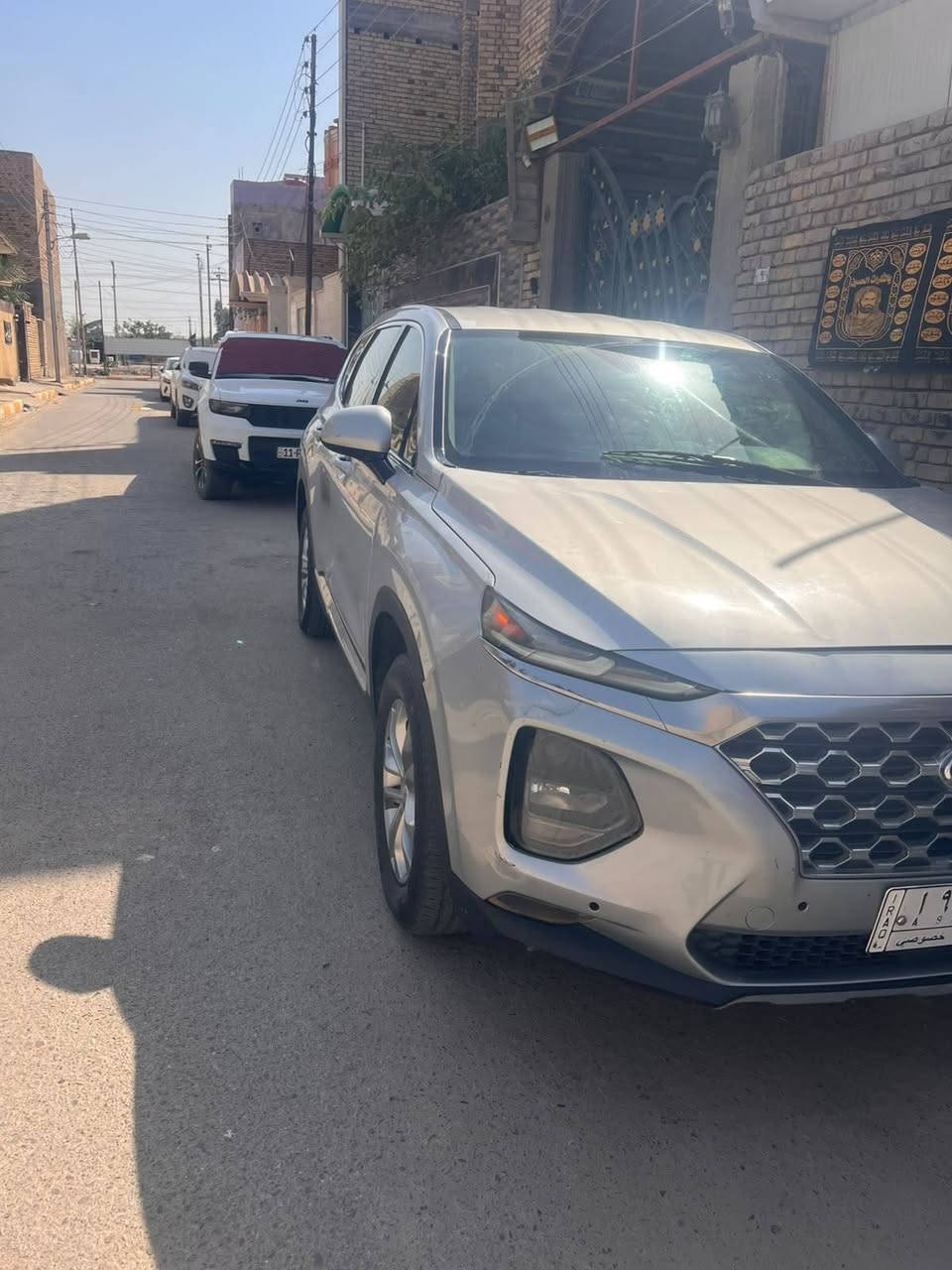 السلام عليكم سنتافي وارد امريكي موديل 2019 سياره مكفوله ضربة وتبديل وصبغ فقط بارد و السونار وصور امريكا ب المنشور رقم ذي قار بسمي تحويل ثاني يوم السياره نص فول بصمه شاشه كبيره كشن كهرباء مخمل 4راكب تبريد امامي وخلفي ماشيه 100,ميل ستخدام شخصي السياره كلش جديده وغرفه جديده وجاهزه مكينه وكير وحدايه وتبريد ثلج🥶مكان السياره ناصريه مركز السعر 170وبيه مجال حك الجيه بيع أو مراوس النترا سوناتا حسب القناعه ***********
