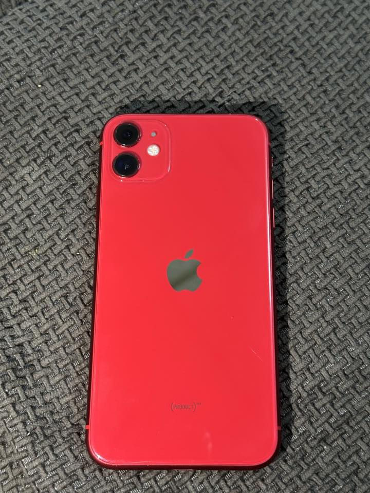 السلام عليكم
ايفون 11 عادي للبيع
ذاكرة 64
بطارية 74‎%‎ اصلي
تك سيم
لون احمر
نظافة 90‎%‎
نورمال كلشي ممبدل شرط
فقط فيس متوقف وبيه رطوبة بالشاشة شاشة مامبدلة
السعر 165 بي مجال بسيط
***********
