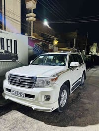 موديل 2013 سعر مناسب جداً 🔥🔥  283 ورقه فقط لاندكروز 2013 بسمي رقم بغدا...