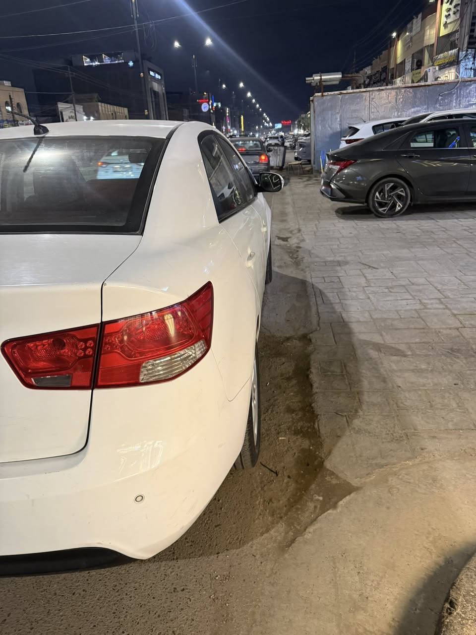 سيراتو موديل 2011 جاملغ و داعامية صبغ  حساسات للبيع السعر 110 بيه مجال رقم الموبايل *********** و***********
