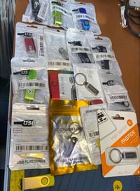 فلاشات USBامزون 17قطعه ذاكرة 2TBعدد1 ذاكره 512عدد3 ذاكره 128عدد 3 ذاكر...