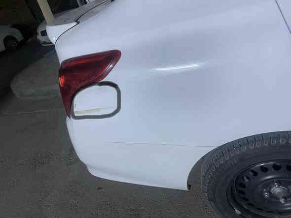 سلام عليكم نيسان سني للبيع رقم اربيل ب اسم شركه تريد تحويل او وكاله مكفوله ماعده اربع اصابع بجاملغ الخلفي ع بارد ومئشره بلصوره مفروشه ارضيه جلد حتى الصندوق دوشمه كشنات جديده ماشيه قليل 32وقابل لزياده مكاني بغداد الدوره سعرهه 129وبيهه مجال رقم تليفون***********
