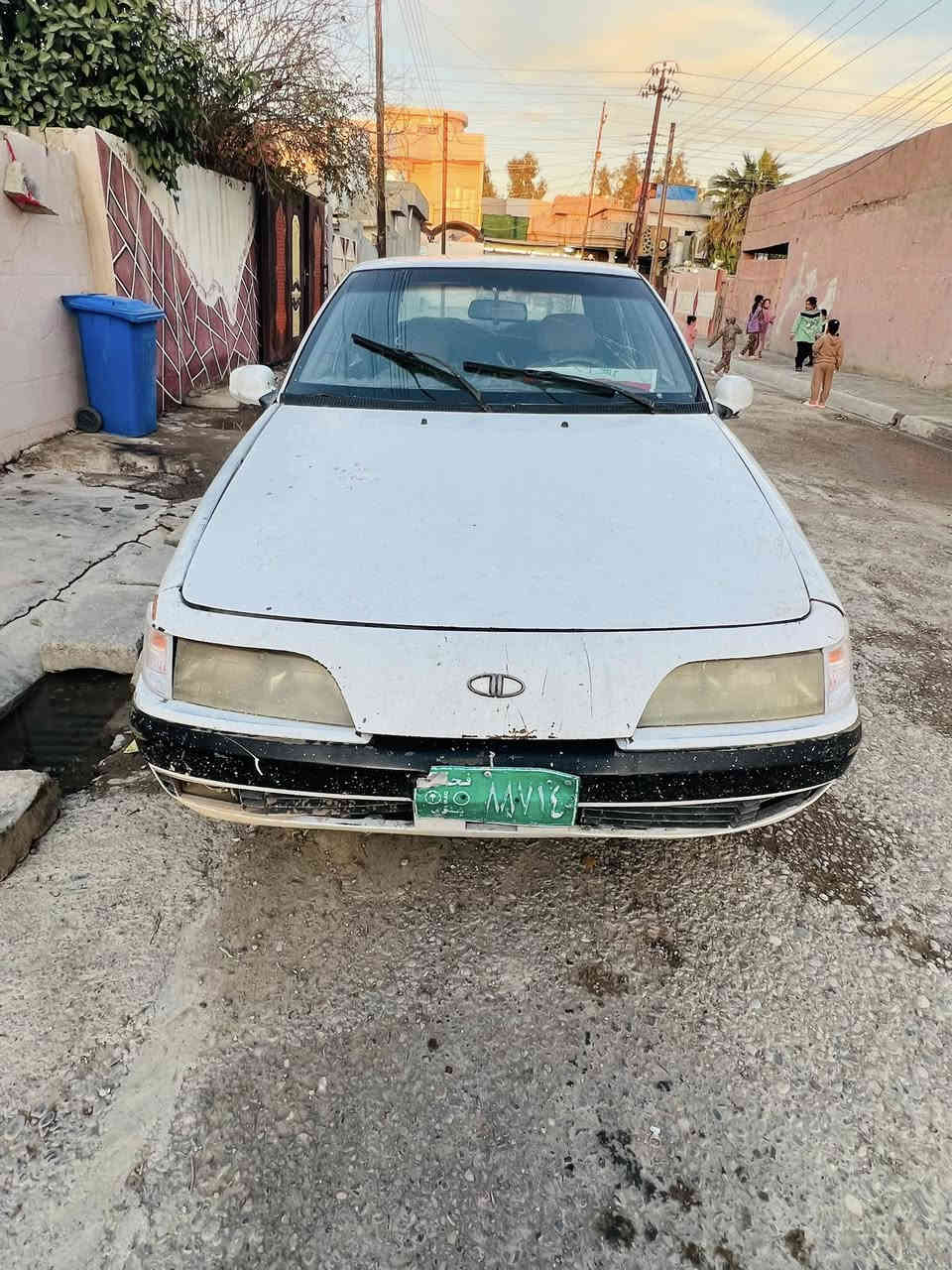 سلام عليكم سياره البيع دايو جديده محرك وكير وكهربيات كلها شرط صدر تايرات جديد كيج سرعه رون كيج بانزين حماوه كلها شغاله السياره فحص ماشيه معاملته كامله السعر 10 اوراق المكان الحويجه بيع سريع سياره برغي ما عايزها ما تعجبك اعبر المنشور وحياكم /***********
