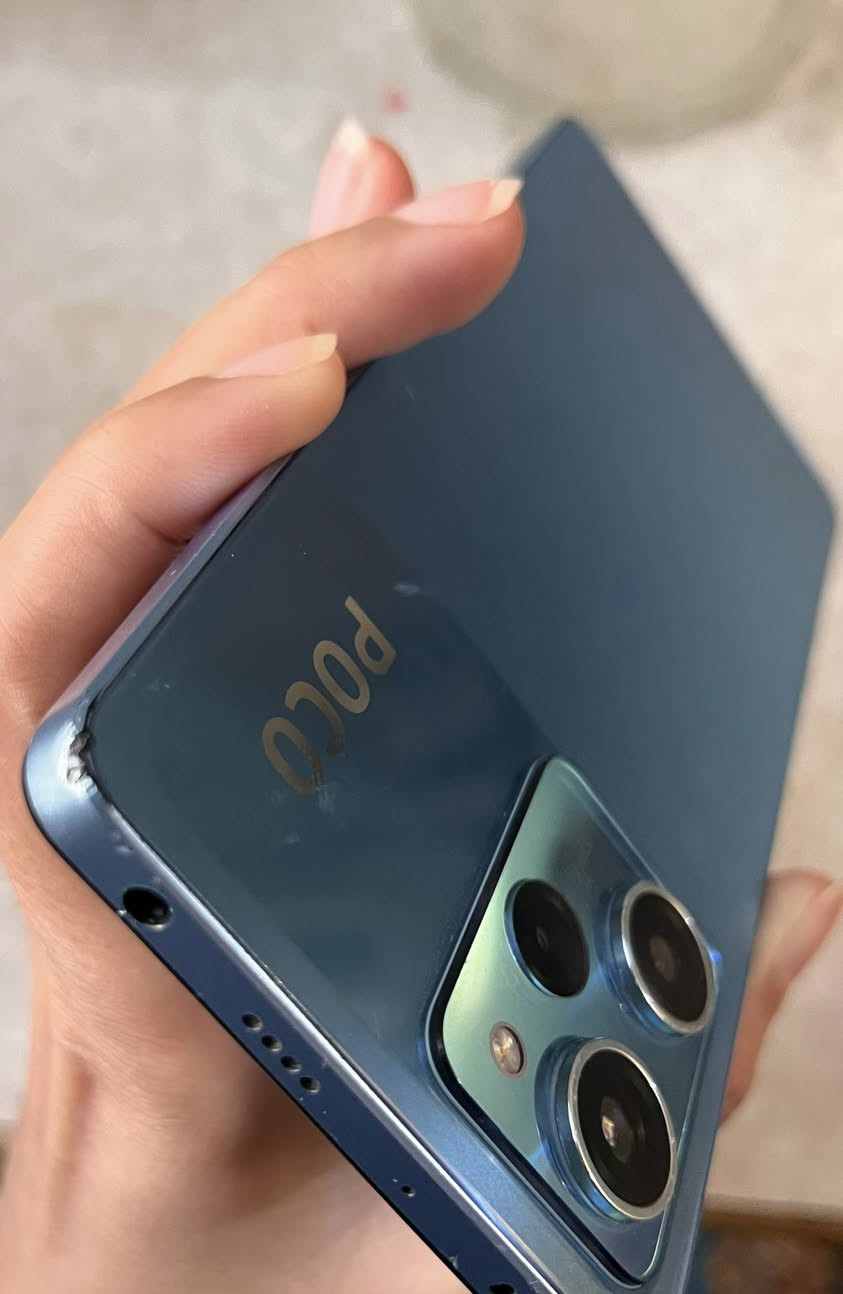 سلام عليكم ،،،جهاز poco x5 pro
جهاز نظيف وعملي 
بطاريه ٧٧٪؜
ذاكره ٢٥٦
منفذيين للشريحه
كاميرا تدعم 4k
مناسب جدا وسعره كذلك 
بي شخط بسيط ممأثر


**إذا كنت صاحب هذا الإعلان وتريد حذفه لأي سبب، رجاءا أرسل رسالة إلى الدعم الفني**