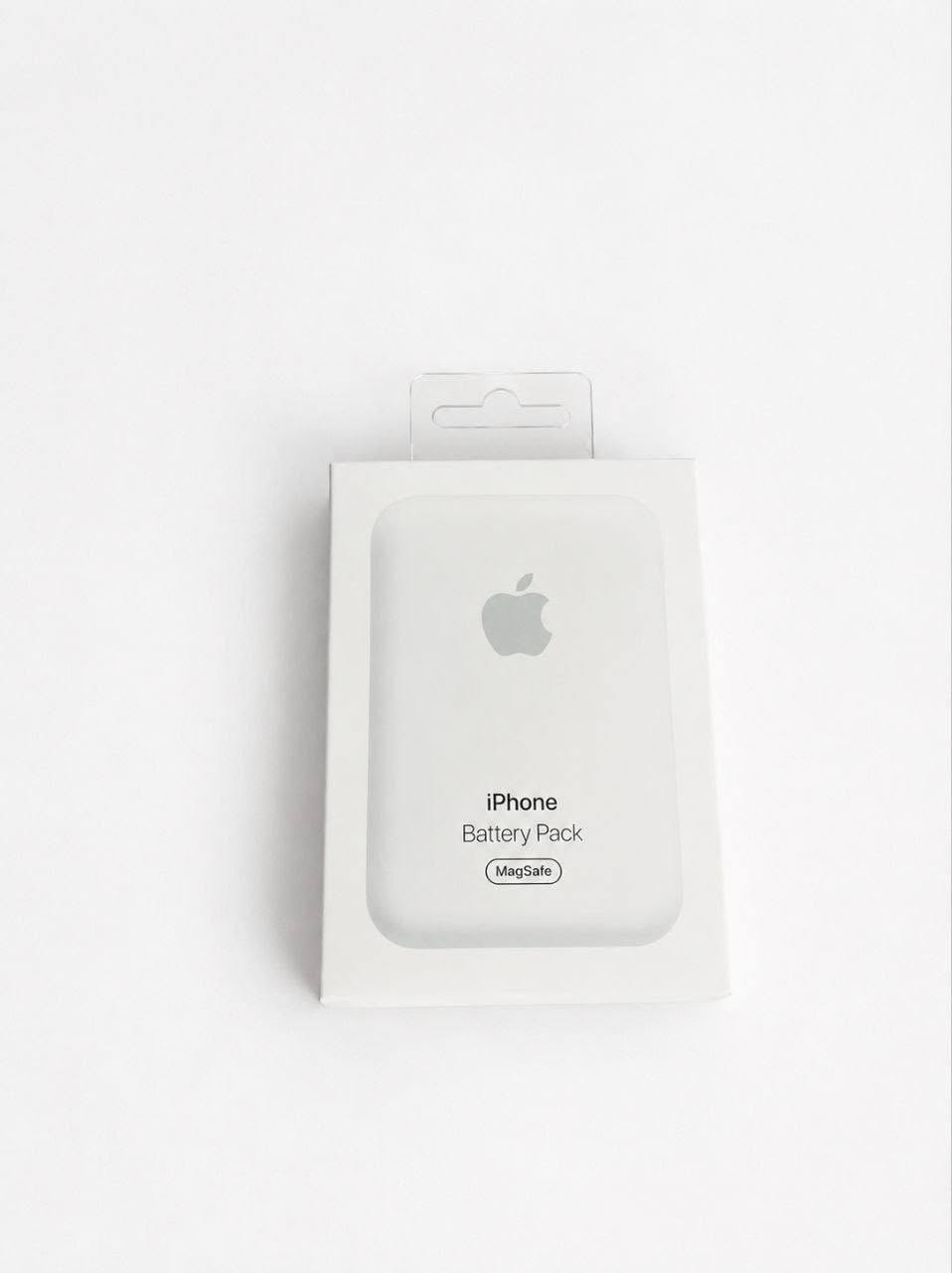 باور بانك مغناطيسي MagSafe للآيفون
اشحن جهازك بسهولة وبدون أسلاك مع بطارية MagSafe المغناطيسية المصممة لتلتصق مباشرة خلف هاتفك وتمنحك طاقة إضافية أينما كنت.

. شحن لاسلكي مغناطيسي سريع وثابت.

. يلتصق بإحكام مع أجهزة iPhone الداعمة لـ MagSafe.

. تصميم نحيف وخفيف مناسب للحمل اليومي.

. يوفر طاقة إضافية أثناء التنقل والسفر والعمل.

. حماية من ارتفاع الحرارة والشحن الزائد.
السعر 15 الف
توصيل 5


**إذا كنت صاحب هذا الإعلان وتريد حذفه لأي سبب، رجاءا أرسل رسالة إلى الدعم الفني**