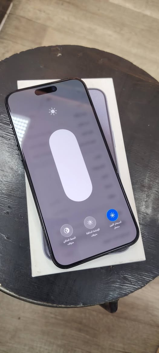 السلام عليكم
ايفون 15 برو ماكس 

ماستر نموذج M 

كامل ملحقات

ذاكرة / 256

بطاريه / 92

الجهاز / مكفول عل فحص 

لون / اسود

المكان / بغداد الدورة

***********

السعر / 980
