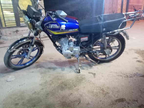 سونلك 2022 
مكينه مجفته تجفيت درجة اولى 
450 وبيها مجال
مكاني بالغزالية 
***********
