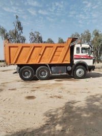 البي للبيع قماره وربع موديل 86 بلادي كلاب محدث كرواتي مكينه 44 دبل تير...