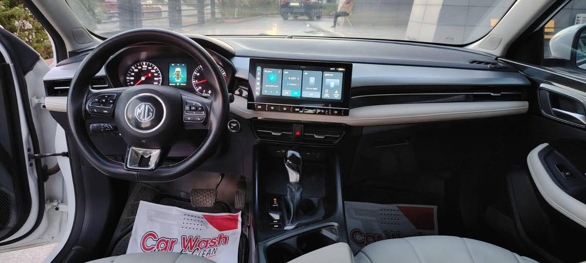 خليجي بلس MG5 ضمان 6 سنوات بعدها بالظمان 

✨✨بلس MG 5 موديل 2025. خليجي  ✨✨
✨للبيع او المراوس حسب القناعه ✨
المشي : 23  بحالة الوكالة
اللون : ابيض
رقم : بغداد الانكليزي تحويل مباشر@@ باسمي 
المواصفات :
 
‎✨المحرك 1500 تنفس طبيعي ✨
‎كير اوتماتيك ✨

✨تبريد قطعتين امامي وخلفي دبل فريز
‏‎✨شاشة كبيرة ابل كار بلي واندرويد 
✨السيارة بصمة 
✨بصمة ابواب وصندوق 
✨هندبريك بصمة 
✨اوتو هولد 
✨ويل كب كروم 
✨كروز سرعة 
✨تحكم ستيرن جهتين 
✨لايت + بك لايت لد Led
✨بلوجكترات امامية زنون Led
✨اشاير بالمري الجانبية 
✨لايت عدسة زنون +تكحم بالايت ماطور 
✨حساسات خلفية 
✨حساس ضغط اطارات
✨4 جام كهرباء اوتو 
✨دبل كامشفت 
✨داخل او فايت + صاج ونيكل 

*السياره مغلفه كشنات جلد نفس شكل المخمل الاصلي سيارة متعوب عليها جدا استخدام شخصي
الكاعيه مغلف جلد اصلي ياباني
الجام مغلف عازل حراري (180 الف) 
يعني تبريد فووول وعزل حراره فووول 
 
مكان السياره 📍 بغداد حي الجهاد


**إذا كنت صاحب هذا الإعلان وتريد حذفه لأي سبب، رجاءا أرسل رسالة إلى الدعم الفني**