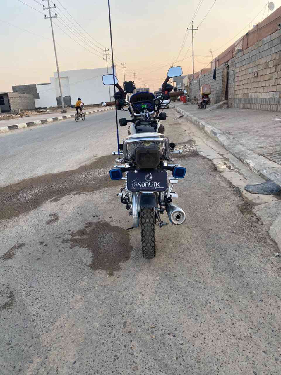 دراجه ايراني محرك 150موديل 24 للبيع السعر خاص

او تواصل 
***********
