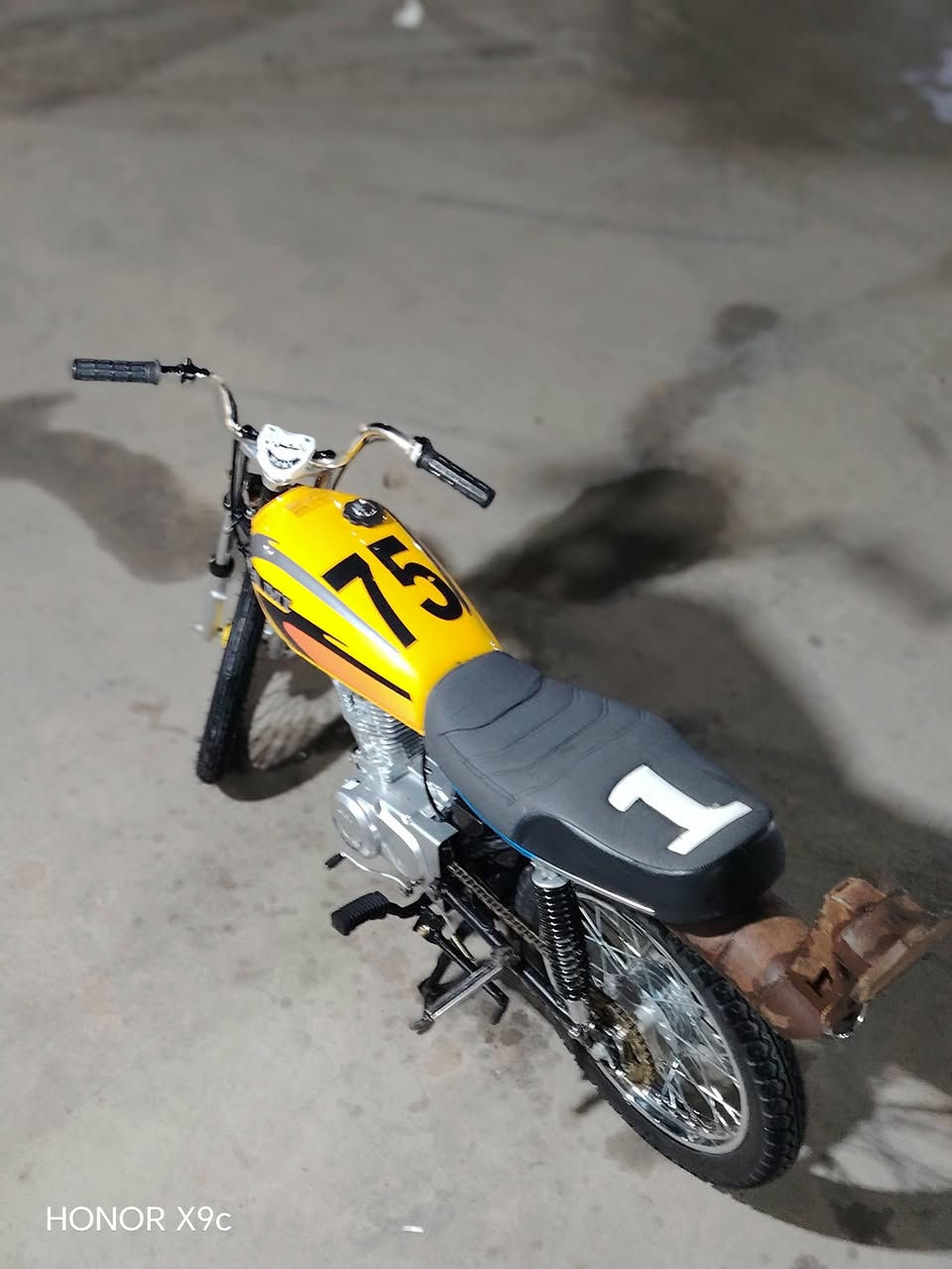 البيع شاص 21تعمير 25كامله مكمله طك هندر وين متريد روح او مراوس ماكس نصيفه مال لعب،،، �خاص مفتوح مكاني كوت دجيلي


**إذا كنت صاحب هذا الإعلان وتريد حذفه لأي سبب، رجاءا أرسل رسالة إلى الدعم الفني**