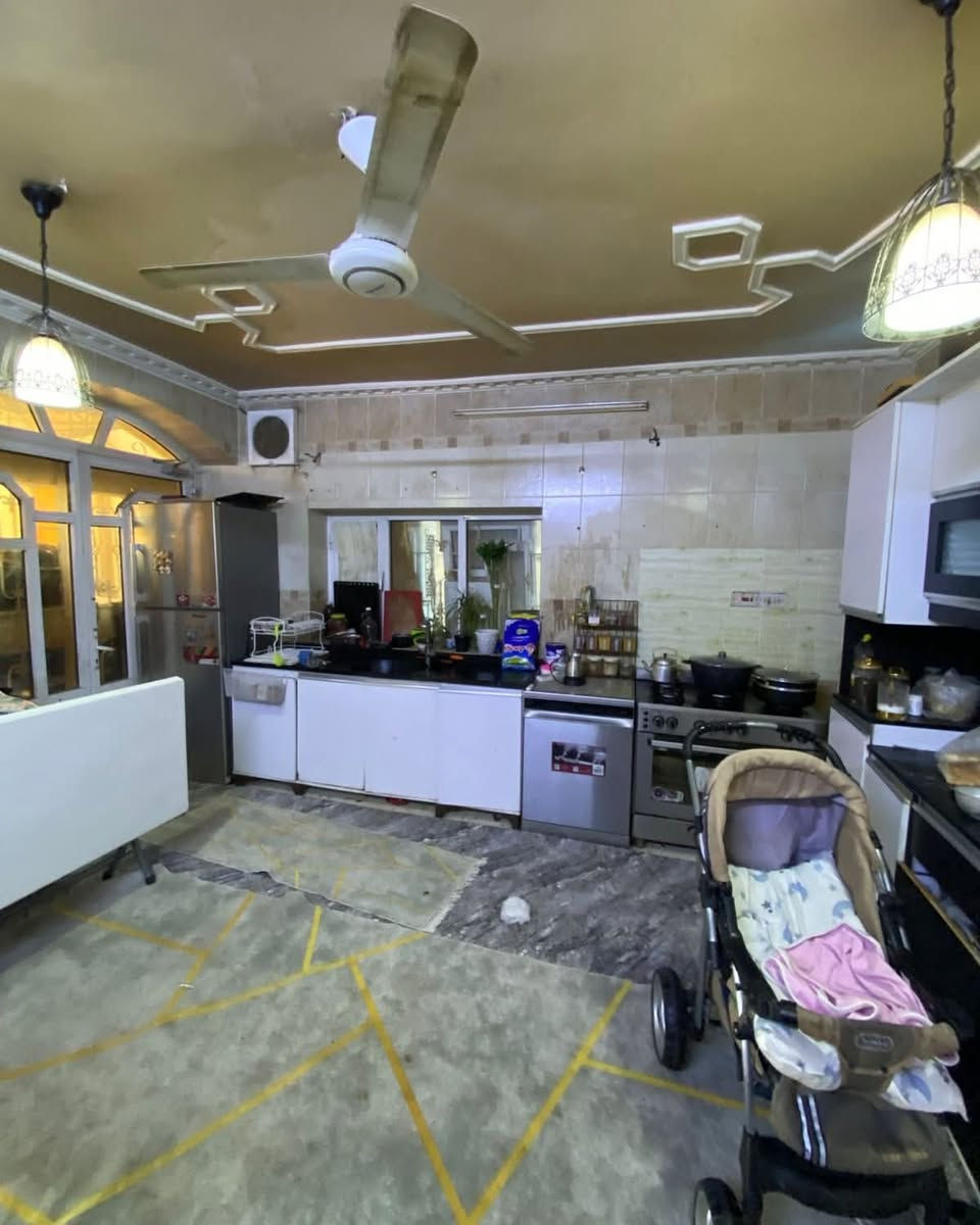 دار  للبيع 
مساحة 225 مــتر
                 طابو صــرف
          الواجهة ( 11مــتــر ) 
طابقين الواجهة حلان
المــوقـع // كركوك حي المعلمين فرب جامع الفتح
الــسـعر // خاص لطفا
للاســتفسـار اكثر الاتصال عن الرقم
*********** …… مـتـوفر واتـسـاب ايضا
***********    واتساب
مكتب عشتار للعقار 
عنوان المكتب // كركوك حي الواسطي قرب دائرة المواد الغذائية وقرب مول حجي زياد
نستقبل عروضكم السكنية والتجارية والزراعية…
