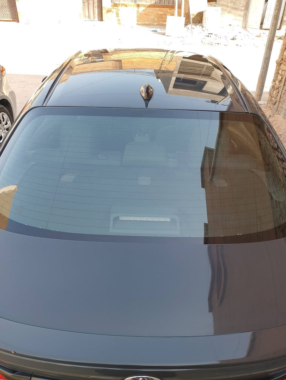 تويوتا كورولا  موديل 2023 مرقم اربيل جديد باسمي 
 مواصفات se بصمة تشغيل  لون اسمنتي وارد امريكي حادثها  موضح بالصور قطعتين صبغ الجاملغ الامامي الايسر مبدل ومصبوغ والخلفي مصبوغ فقط  ايرباك فقط برده بدون دواخل مكفول كير مكينه  لغد وشاصي 
 جاهزه بدون اي نقص  ماشي 34 الف مكانه بغداد القاهره  
السعر 157 وبي مجال بسيط ***********
