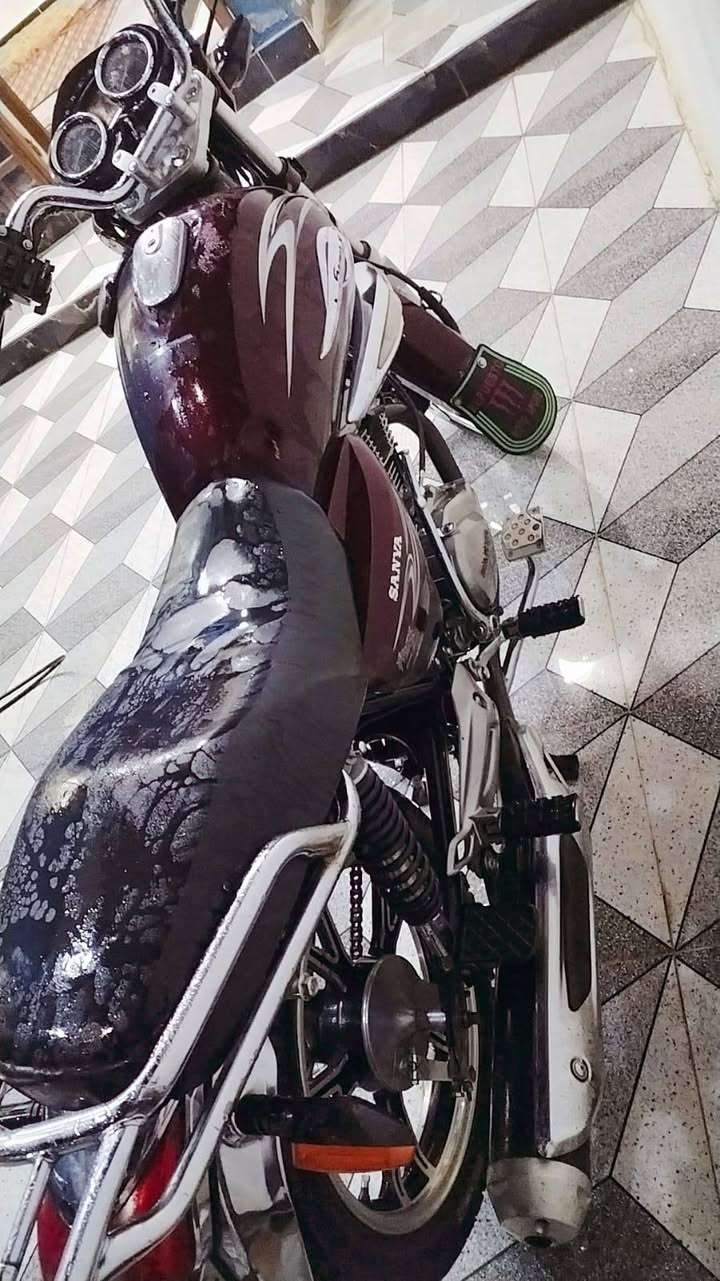 للبيع دراجة سني
أوراق كاملة شرط الترقيم
السعر 750 و بيهة مجال مكان بهرز
الرقم ‏‪***********‬‏
