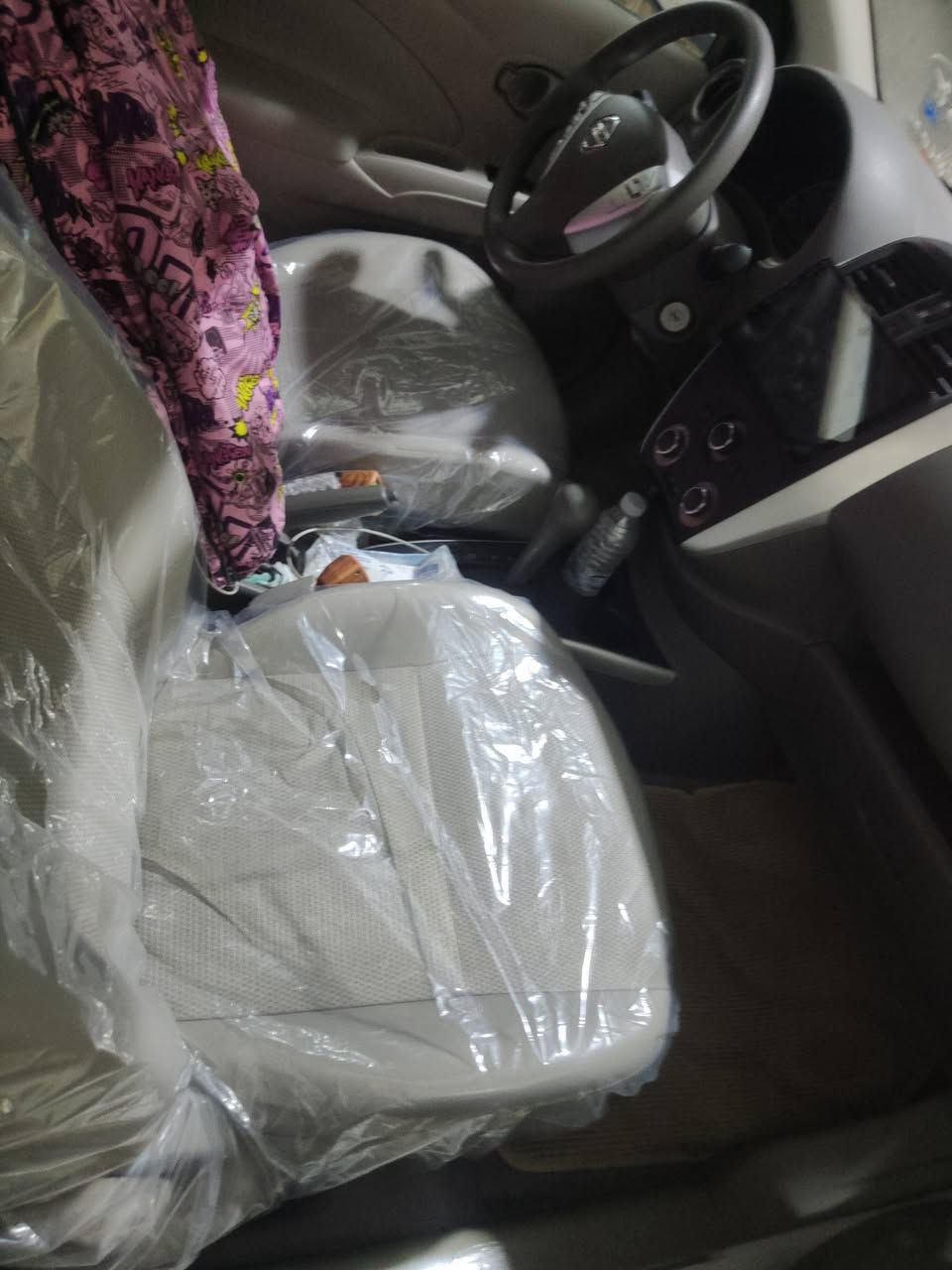 السلام عليكم شباب سياره للبيع جديده وحلوه شراينتصل السياره كلش ما حد صاد بيها لا مشتغي شاشتها مال شركه ينتصر 2025 ***********
