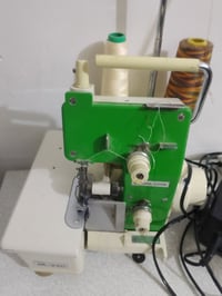 اوفر خيطين اخو الجديد  مكاني بغداد الشراي يتصل وتسابوتساب فقط077620927...