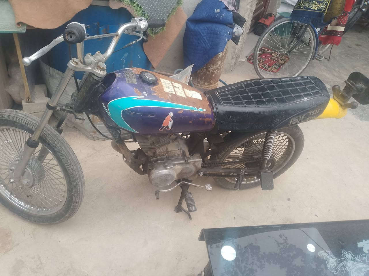 السلام عليكم متاح ماطور 4كير ماطور مال تعمير يرهم صوت بل محرك مال كرنك ماعرف شنو ابيع جف اتراب شغال يمشي هوة سعر 150نهايتة شراي خابر وتدلل ***********
