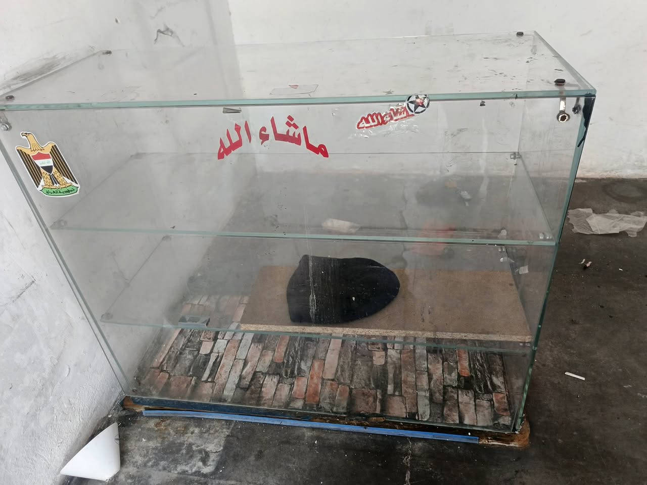 ميوزه للبيع مكاني رمادي تاميم الحديد ب ٣٠ والجام ب ٥٠ الاستفسار ***********
