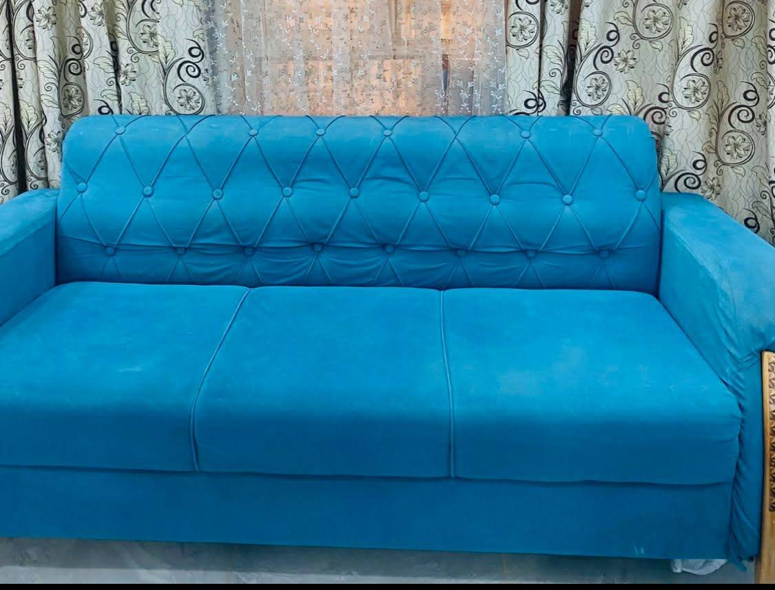 تخم 12 مقعد نضيف للبيع المكان بغداد التاجي
تواصل واتساب او ماسنجر *********** (لا تتصل عالخط رجاء)
