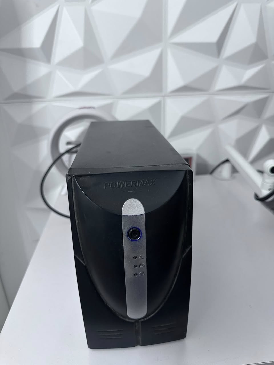 السلام عليكم

عندي هاي غراض pc للبيع مستعمله ونظيفه 

مايك PDX519 كوندينسير من PORODO بسعر 30الف 

كيبووردK614L RGB من FANTECH بسعر 15الف  

 UPS 1500 
بطاريات تعبانات بس تجيب بطاريات جدد تشكلهم ..سعره 15الف (بطاريات عطلانات)

سبيكرات من FANTECH بسعر10الف

ماوس باد من ريدراكون بسعر10الف الRGBيشتغل نص منه 

واذا تشتريهن كلهن سوه بسعر 75الف وانطيك وياهن ماوسrgbاشتريته 15 شكله رهيب بس بي مشكله بالاستجابة مرات انطي مجاناً❤️

المكان كربلاء توصيل ماعدي للاستفسار خاص حتى اذا تريد اصورلك مقاطع فيديو فحص للغراض او اتصل على رقم ***********
