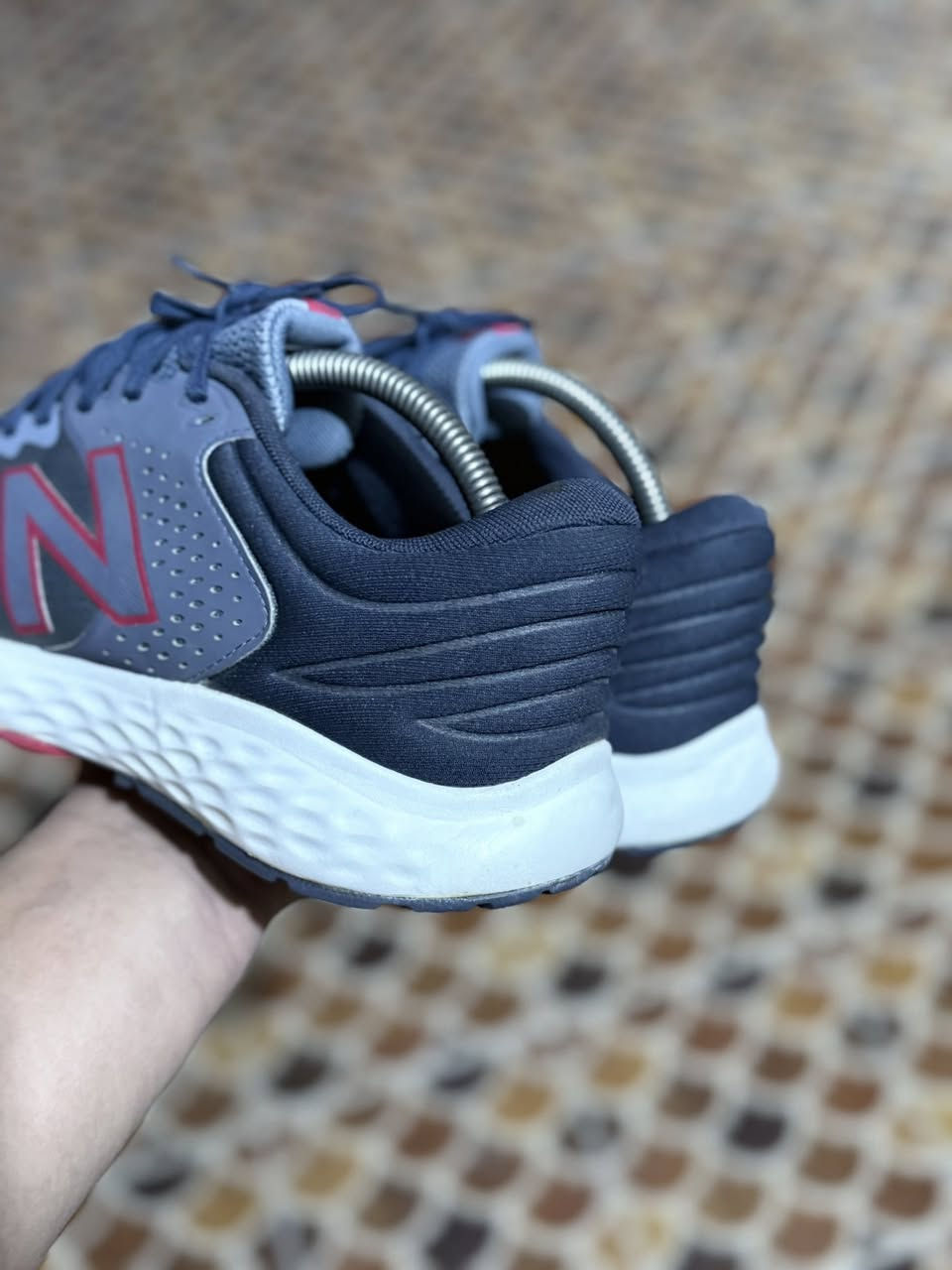 نيو بلنص
قياس 45
يلبس اقل
نضافه فول
يوجد توصيل


**إذا كنت صاحب هذا الإعلان وتريد حذفه لأي سبب، رجاءا أرسل رسالة إلى الدعم الفني**