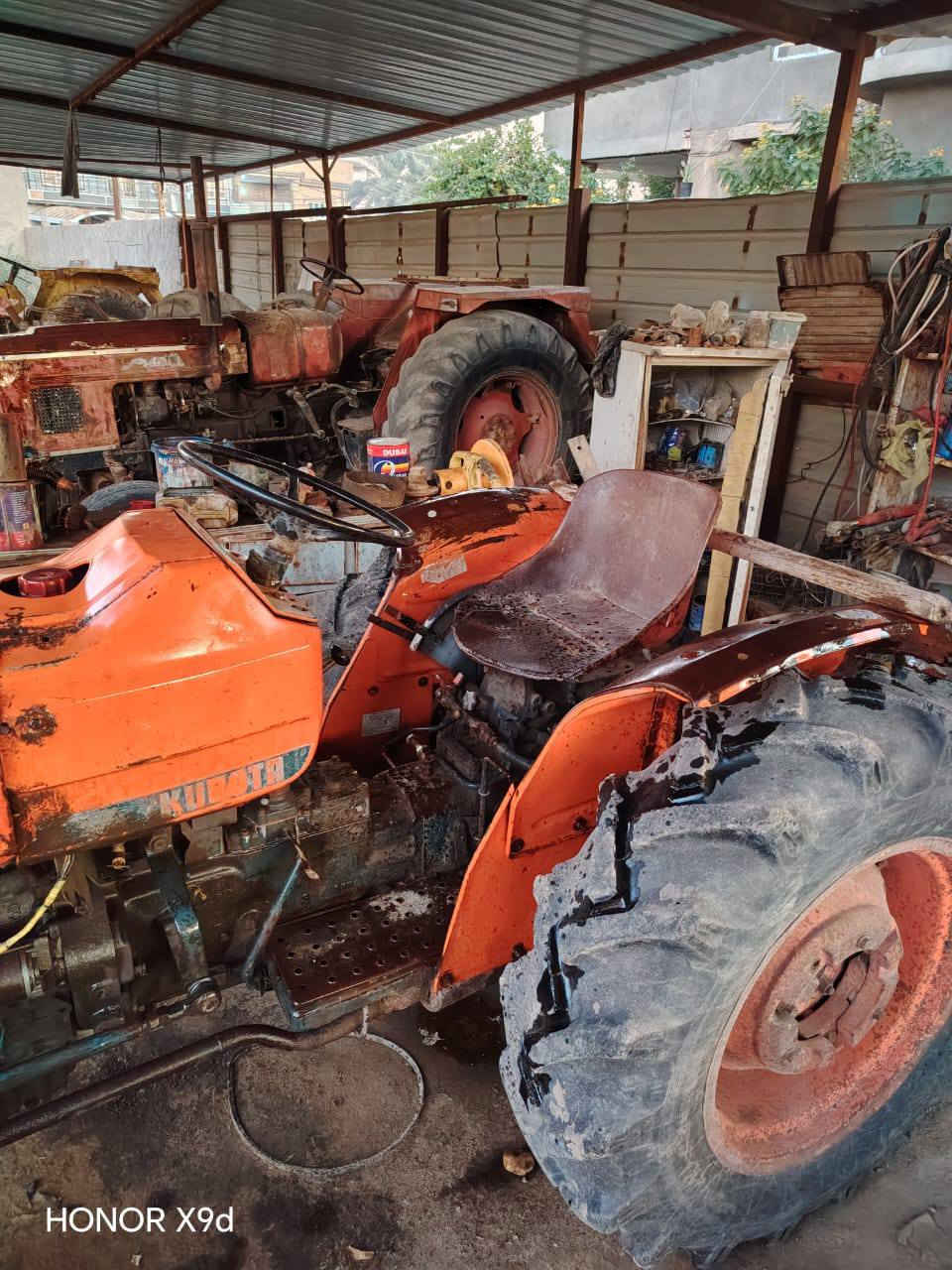 كابوته موديل 85 محرك كير اكسل مكفول مع رفاس بلادي اللبيع الحله بابل ***********)(***********)
