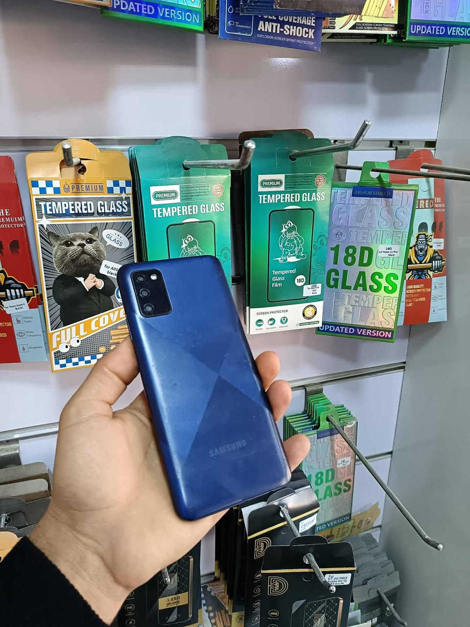 A02s الجهاز شغال يحتاج دكمه وفقط السعر ٤٠ مع التوصيل ***********
