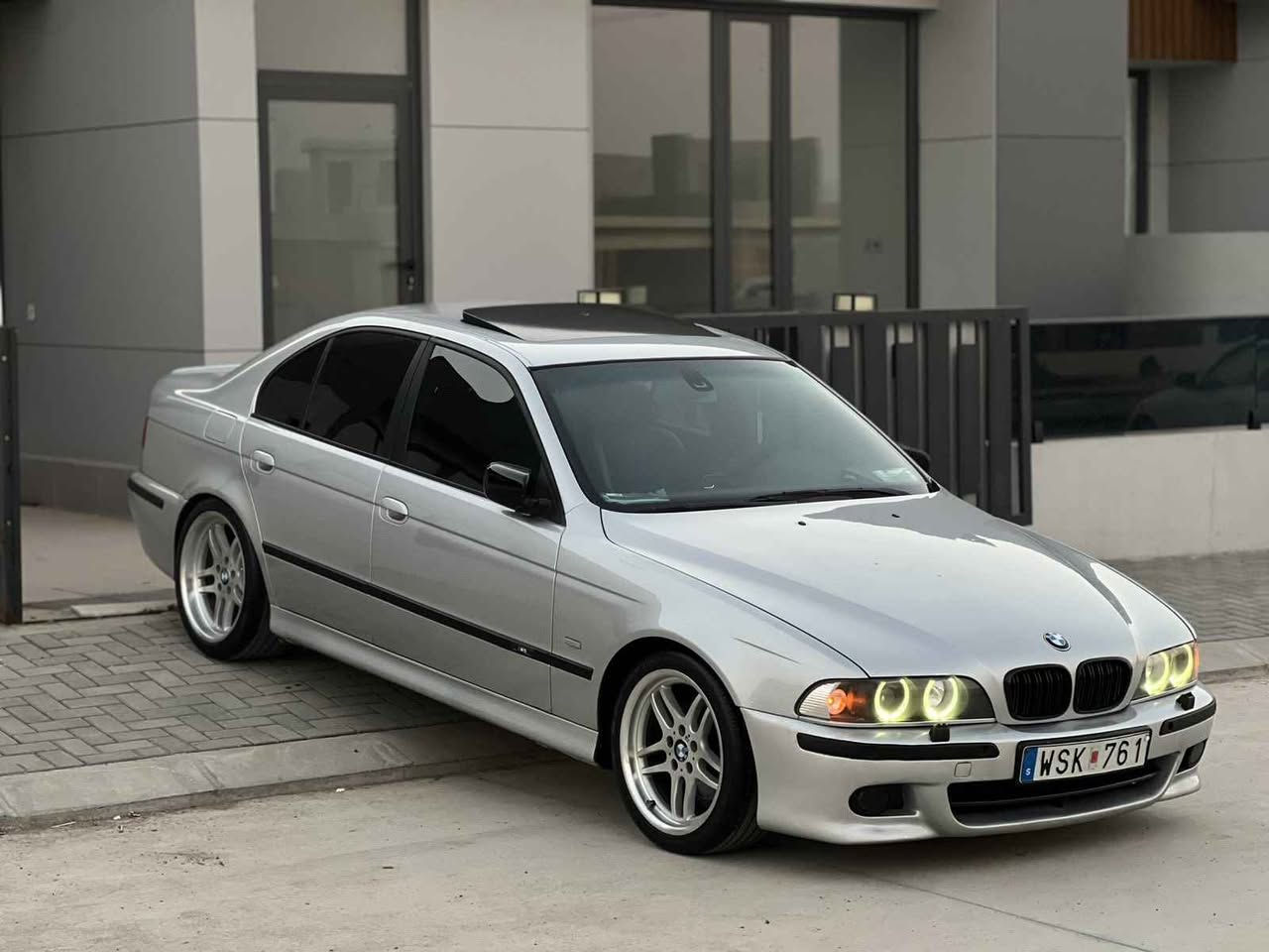 ‎ بە ناوی خوای گەورە 
Bmw e39 530i m package
سەقەر مۆدێل ٢٠٠٢ مەنەفێست کامل هەیکەلی ئێم پاکێجی بیلادیی
.
$79ڕەحمەتت لێبێت موشتەری بوویت وەرە سەیری بکە مەسرەفی تیا بوو پارە ببڕە
.
مەکینە ٥٣٠ مەرغوب
سڵایت
کوشن جڵد + کوشن هیتەر + کوشن سیاحی
حاسەی پێش و دوا
پەردە 
سوکان ئێم 
سەقف شاموا بیلادی
سویچ کۆنترۆڵ و قفڵ مەرکەزی 
گێڕ ئۆتۆماتیک و عادی و سپۆرت
تەحدید سورعە 
سوکان ڤۆلیۆم 
لایت عەدەسە و زینۆن و ئەڵقە 
بەگلایت لێزەر
هۆکی بیلادی و سپێری شەریکەی لەگەڵە 
تایە و ویلی M دوو سایز و تایەی لۆک
مەنەفێستی ئەسڵی ئیبراهیم خەلیلی لەگەڵە گومرگ و هەموو شتێکی دراوە 
بە شەرتی گێڕ و مەکینە و ئەکسل و کارەبای دەعامی بۆ دەعامی بە شەرت چرکەی تیا نییە 
مەسرەف و نوقسانی هیچ هیچ نییە هەموو گیانی لەسەر دەقی شەریکەیە 
بۆیاخیش بەشەرتی سەقف و حیزام بۆیاخ نەبي 
بێ دەعم و لێدراو بە شەرت
رەحمەتت لێبێت موشتەری نیت سەری خۆت و منیش مەیەشێنە 
***********
*********** Singapore
