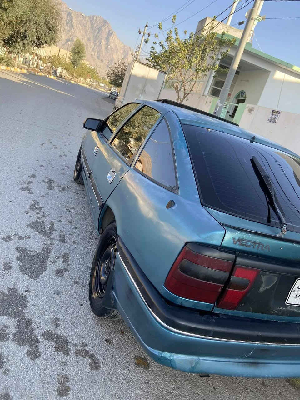 بەناوی خوایە گەورە و میهرەبان
ئۆپڵ ڤیکترا مەکینە 20 ماڵەکە علوجە بی تەق و ڕەق  گێڕە و مەکینە بەشەرتە  گەرمی و فڵچ و  هەمووی ئیش ئەکا  شوینم:ڕانیە لەخەزمت هەموو لایک دامم ***********
