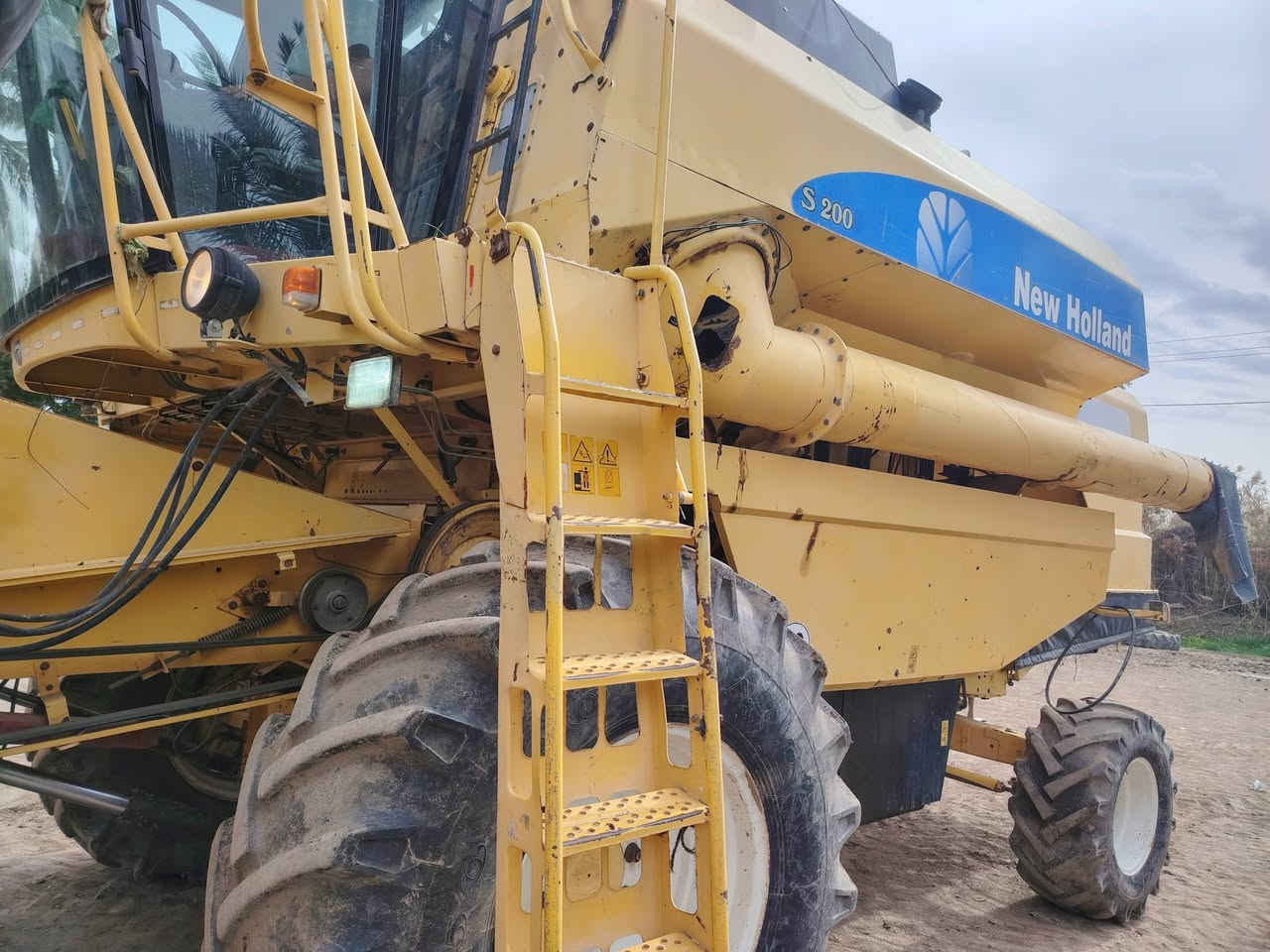 للبيع حاصده
2005
5بلم
هايدرو
مكفوله من اللحيم والفطر
رقم سليمانيه
***********
