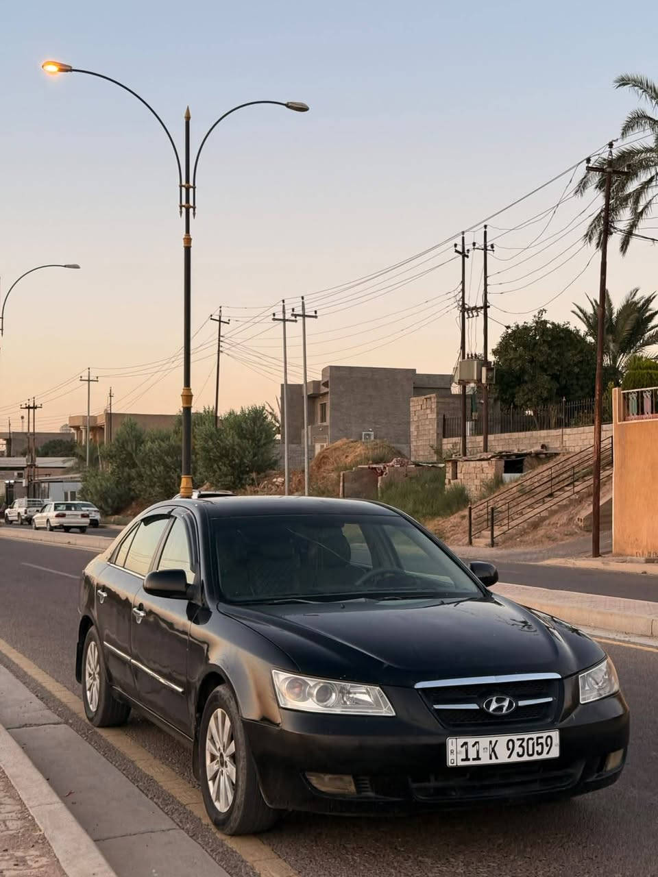 السلام عليكم 
سوناتا للبيع 2008 امريكي 
محرك 2400 دوش 
محرك كير مكفول 
تبريد 🥶
صدر جديد تخم تأير
مصبوغة حزام الجماليه 
ضرر جامرغ خلفي بجهت   اليسار 
بدون دواخل السعر 85$ وبيها مجال قليل 
للاستفسار الاتصال ع الرقم التالي 
***********
***********
