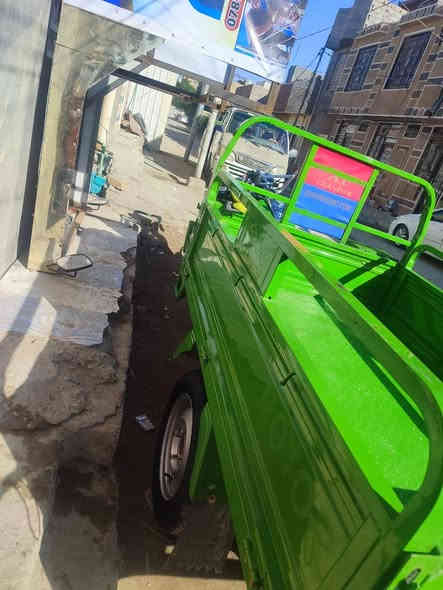 ستوتة 2023 طالعة 2025  للبيع صارلي 3 اشهر من اخذتة من المعرض سعرة مليونين و900 وبيها مجال رقمي ***********
