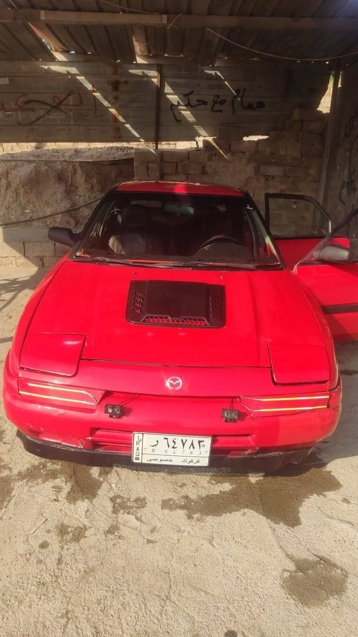 سلام عليكم البيع مازده ام عيون موديل 93 رقم كركوك مشروع وطني تحويل مباشر عضم عاج بدون دفتر بنزين مابي لو احمر سياره كير محرك شرط كل عيب مابيه  سعره 23بيه مجال الشراي مكاني تكريت العلم تصال عل رقم ***********
