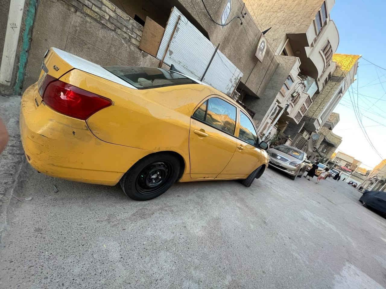 السلام عليكم للبيع بي واي دي G3 2013 كفاله عامه من الضربه والصبغ كير مكينه تبريد خير من الله كير اوتوماتيك رقم بابل بسمي تحويل ثاني يوم مكانهه بغداد السعر ٤٥ وبيهه مجال للستفسار الاتصال على الرقم ***********
