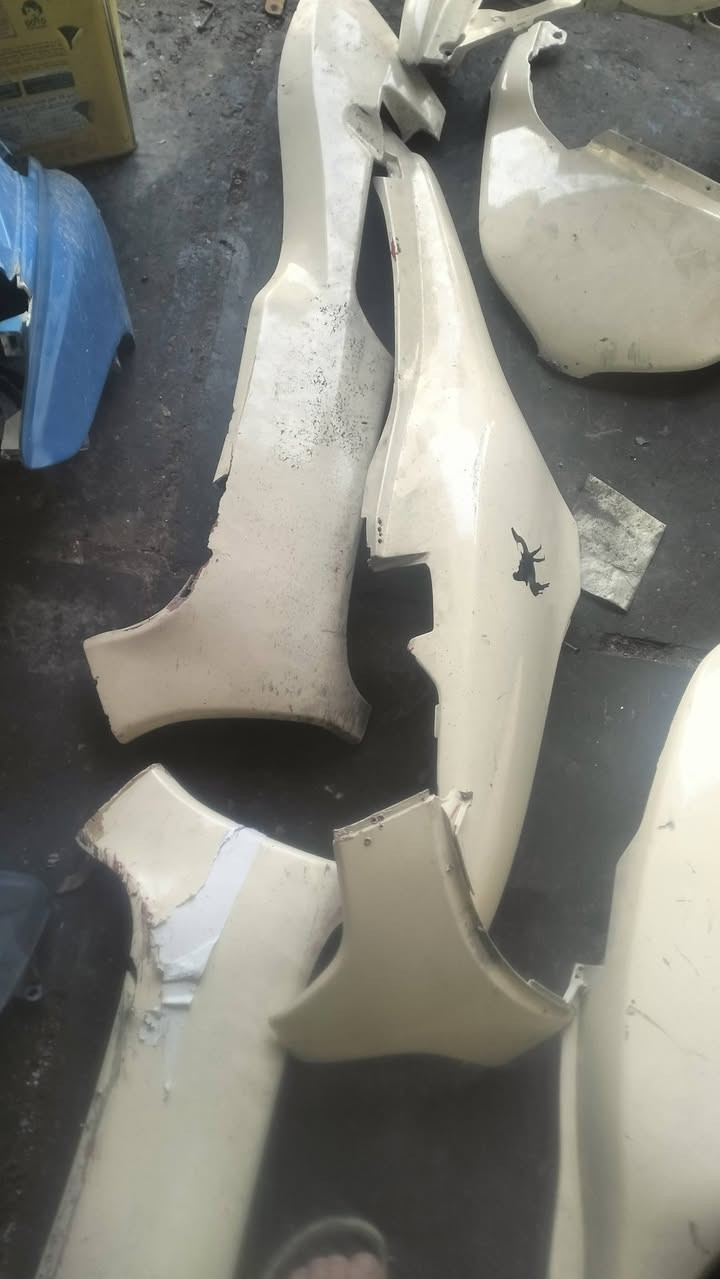 كفر 08 كامل عدى الهلال سعرهن  120 قفل بي شوي مكسر بس بهذا السعر ماكو ازرب بلسوك اليوم كفر كامل مكاني حسينيه راشديه ***********
