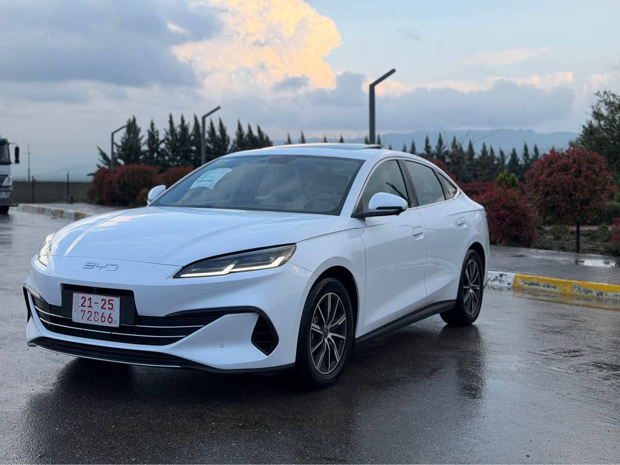 BYD seal 06
مۆدێل ٢٠٢٤

پاتری ١٢٠ کم ( پاتری گەورە ) 
پانۆراما
کامێرا ٣٦٠
ناو سپی ویل گەورە
کوشن جلد و کارەبا
حاسەی پێش و دوا
شاشە متحرک

کامل ئەشیای خۆی لەگەڵە

٣ هەزار کم ڕۆشتوە
 تا ٥/٥/٢٠٢٥ کاتی تیاماوە واتە نزیکی ٤٠ ڕۆژ

بێ سارد و بێ بۆیاخ
سەیارەکە بۆیاخ ئەستورە

هەموو شتێکم نوسیوە دەربارەی سەیارەکە

نرخی ١٥٦ گەڵا و مجالێکی زۆر کەم

*********** السليمانية, العراق
